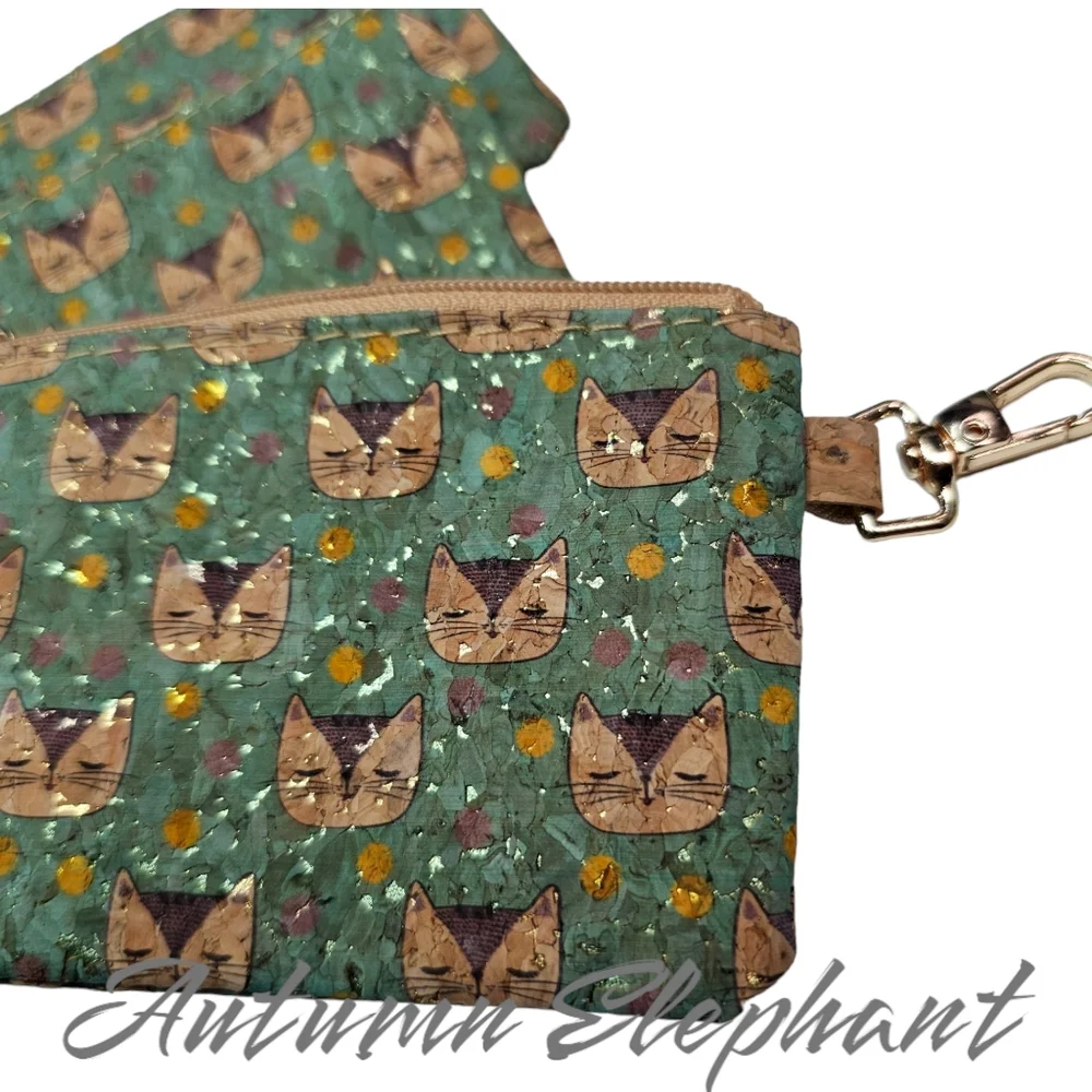 Small Vintage Pattern Coin Purse - Picture 3 of 8